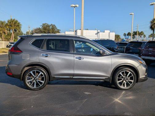 2020 Nissan Rogue SL