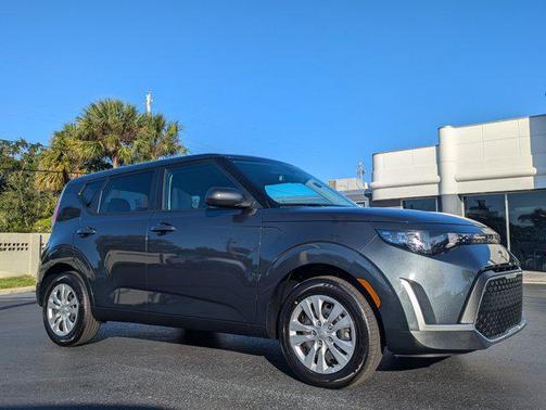 2025 Kia Soul LX