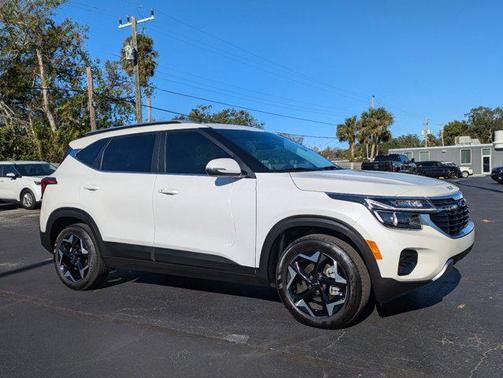 2024 Kia Seltos EX