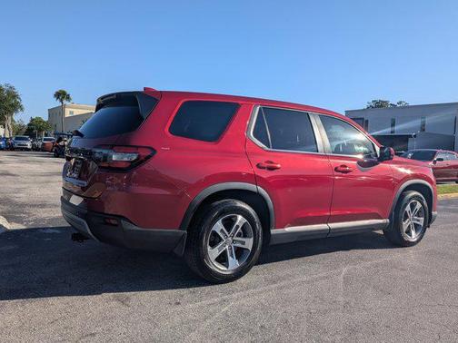 Radiant Red Metallic II 2024 Honda Pilot EX-L