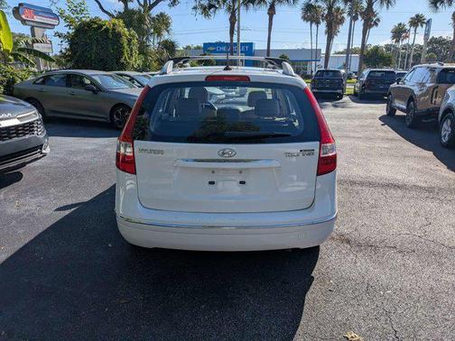 Monaco White 2012 Hyundai Elantra Touring SE