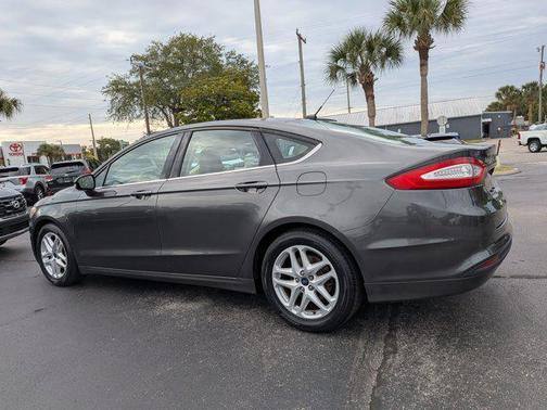 MAGNETIC METALLIC 2016 Ford Fusion SE