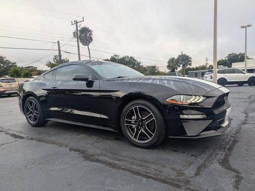 2023 Ford Mustang EcoBoost