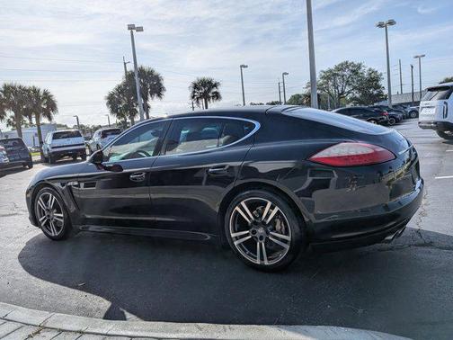 2012 Porsche Panamera 4
