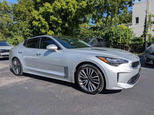Silky Silver 2018 Kia Stinger Premium