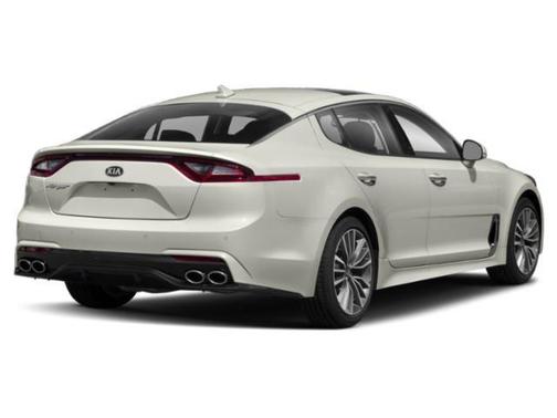 Silky Silver 2018 Kia Stinger Premium