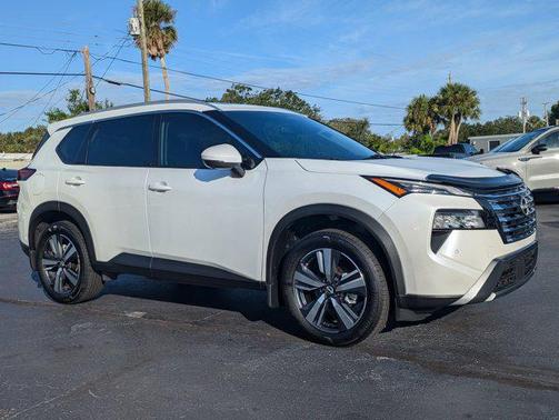 2024 Nissan Rogue SL