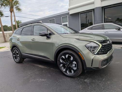 Jungle Green 2023 Kia Sportage Plug-In Hybrid X-Line Prestige