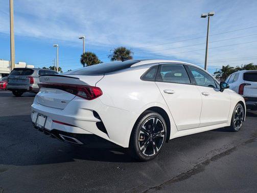 2023 Kia K5 GT-Line