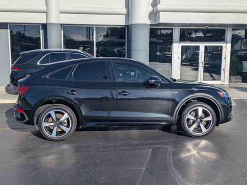 2023 Audi Q5 45 S line Premium Plus