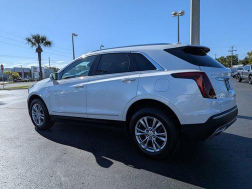 Crystal White Tricoat 2020 Cadillac XT5 Premium Luxury