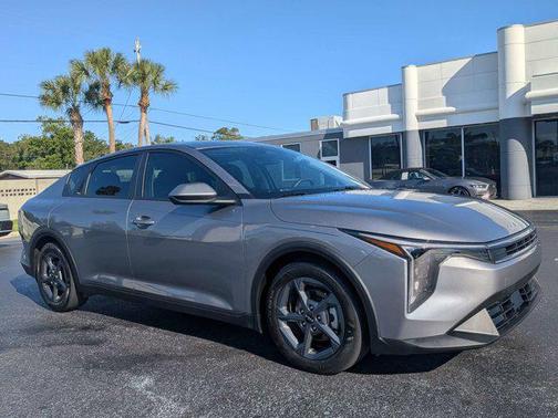 Steel Gray 2025 Kia K4 LXS