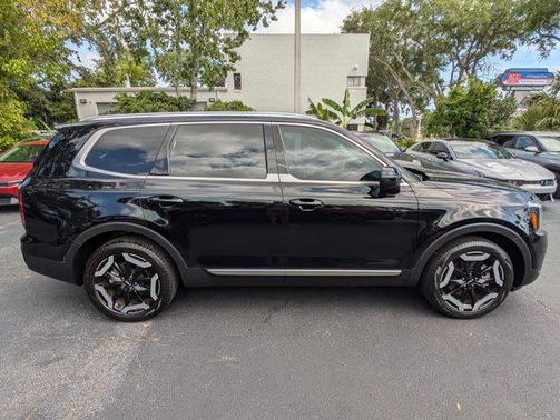 2023 Kia Telluride EX