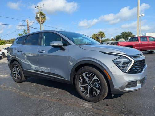 2024 Kia Sportage EX