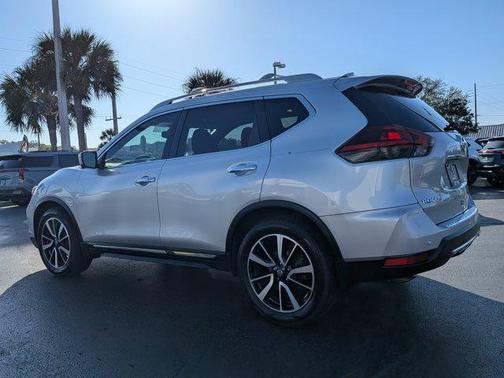 Brilliant Silver Metallic 2019 Nissan Rogue SL