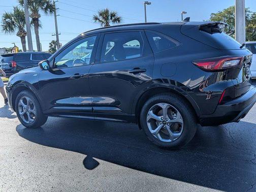 AGATE BLACK METAL 2024 Ford Escape ST-Line