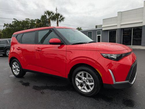 2025 Kia Soul LX