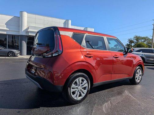 Mars Orange 2024 Kia Soul LX