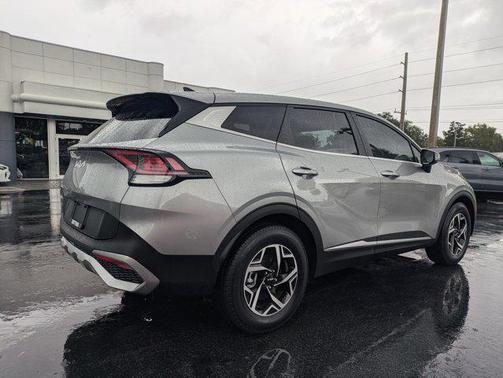 2025 Kia Sportage LX