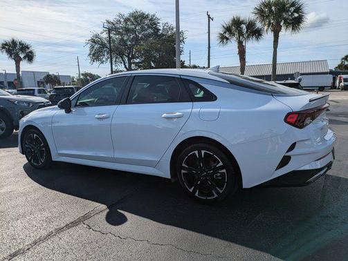 2024 Kia K5 GT-Line