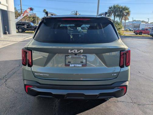 2024 Kia Sorento SX