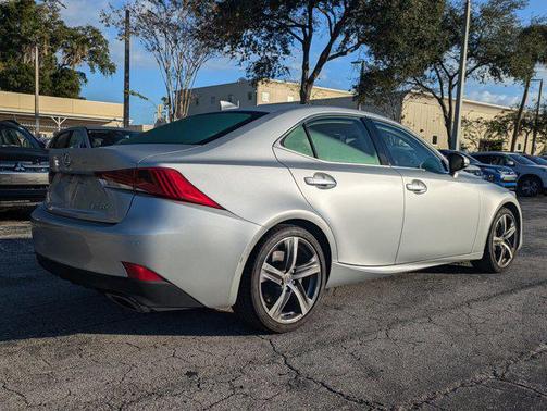 2018 Lexus IS 300 Base