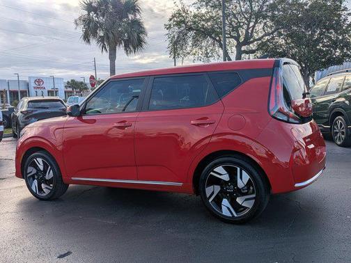 2025 Kia Soul GT-Line