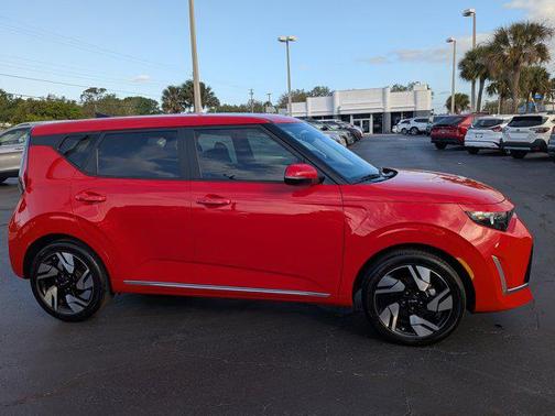 2025 Kia Soul GT-Line