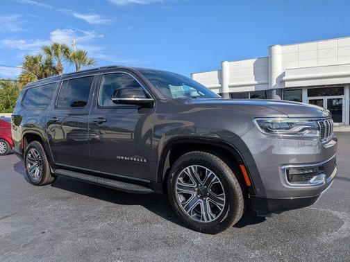 Baltic Gray Metallic Clearcoat 2024 Jeep Wagoneer L Series II 4x2
