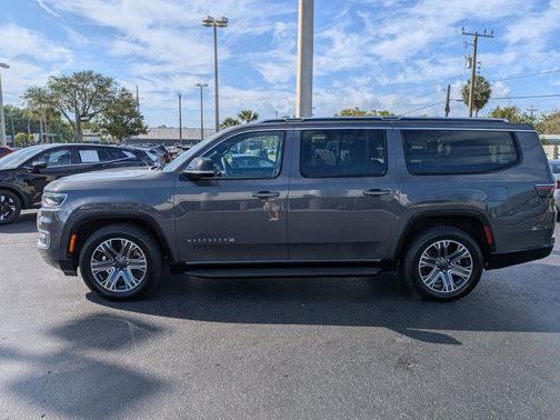 Baltic Gray Metallic Clearcoat 2024 Jeep Wagoneer L Series II 4x2