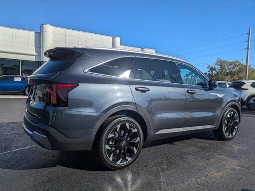 2024 Kia Sorento SX