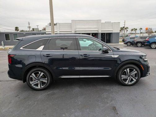 2022 Kia Sorento Plug-In Hybrid SX Prestige