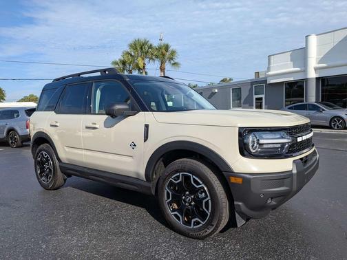 Desert Sand 2025 Ford Bronco Sport Outer Banks