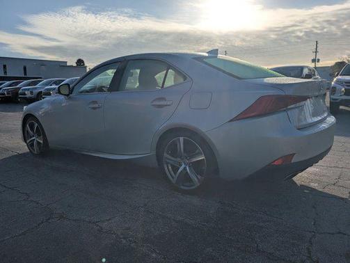 2018 Lexus IS 300 Base