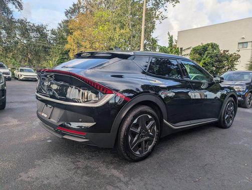 2025 Kia EV6 Light Long Range