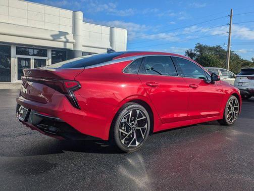 2025 Kia K5 EX