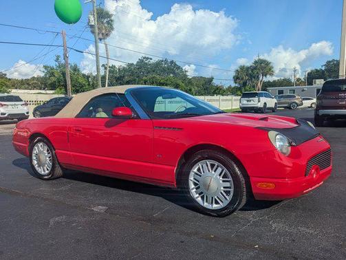 2004 Ford Thunderbird Deluxe