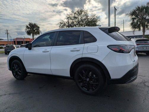 2024 Honda HR-V 2WD Sport