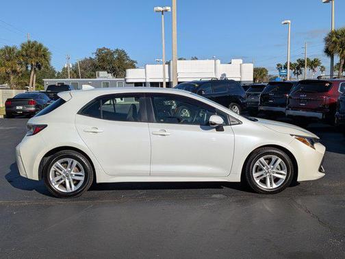 2019 Toyota Corolla Hatchback SE