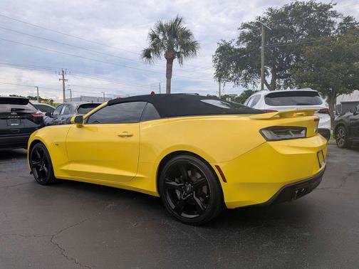 Bright Yellow 2017 Chevrolet Camaro 1SS