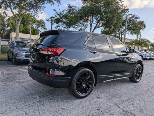 Mosaic Black Metallic 2024 Chevrolet Equinox LS