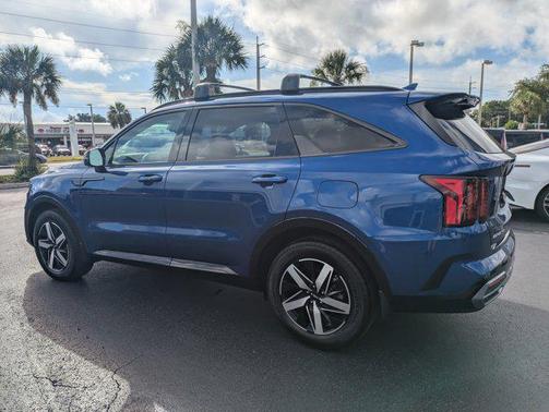 2023 Kia Sorento EX