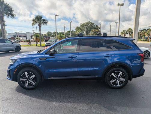 2023 Kia Sorento EX