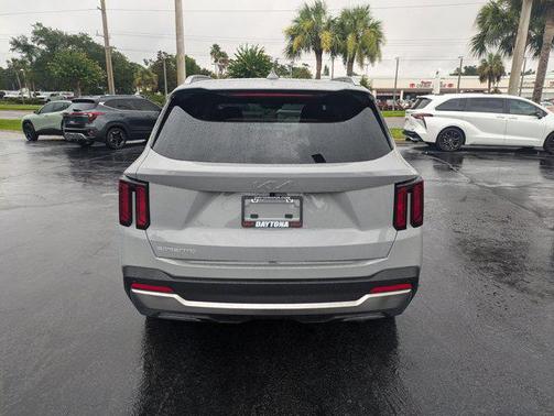 2025 Kia Sorento EX