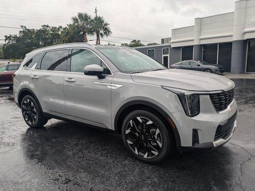 2025 Kia Sorento EX