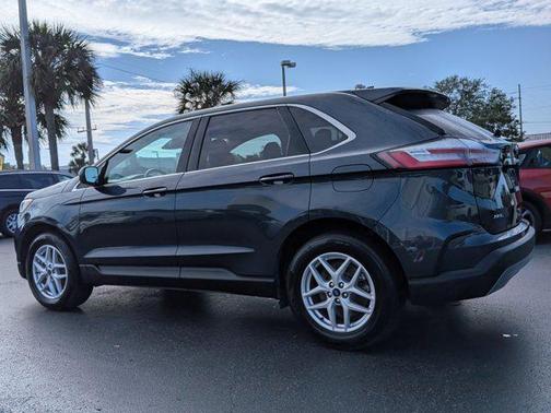 STONE BLUE METALL 2022 Ford Edge SEL