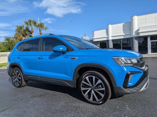 2023 Volkswagen Taos 1.5T SE