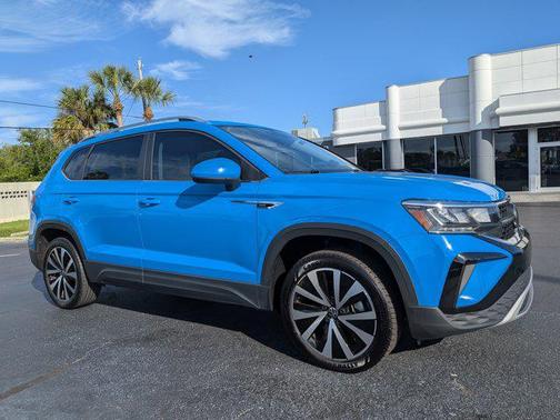 2023 Volkswagen Taos 1.5T SE