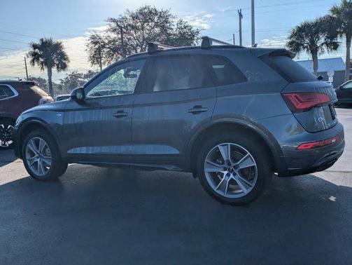 2025 Audi Q5 45 S line Premium
