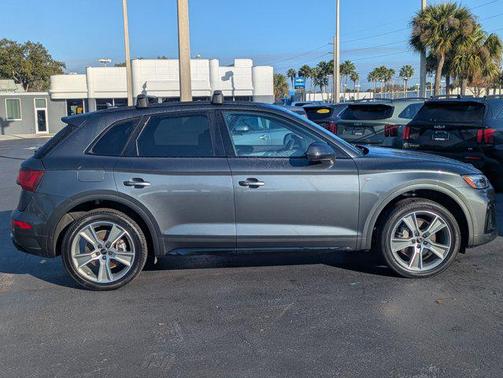 2025 Audi Q5 45 S line Premium